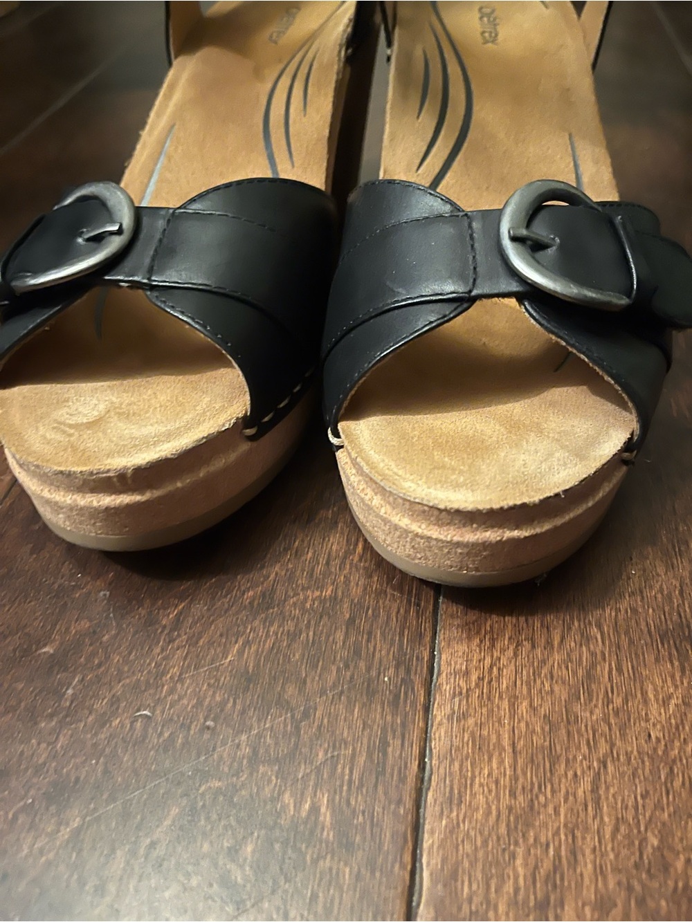 Aetrex Tory sandal, size 9 1/2 like new - Picture 4 of 8